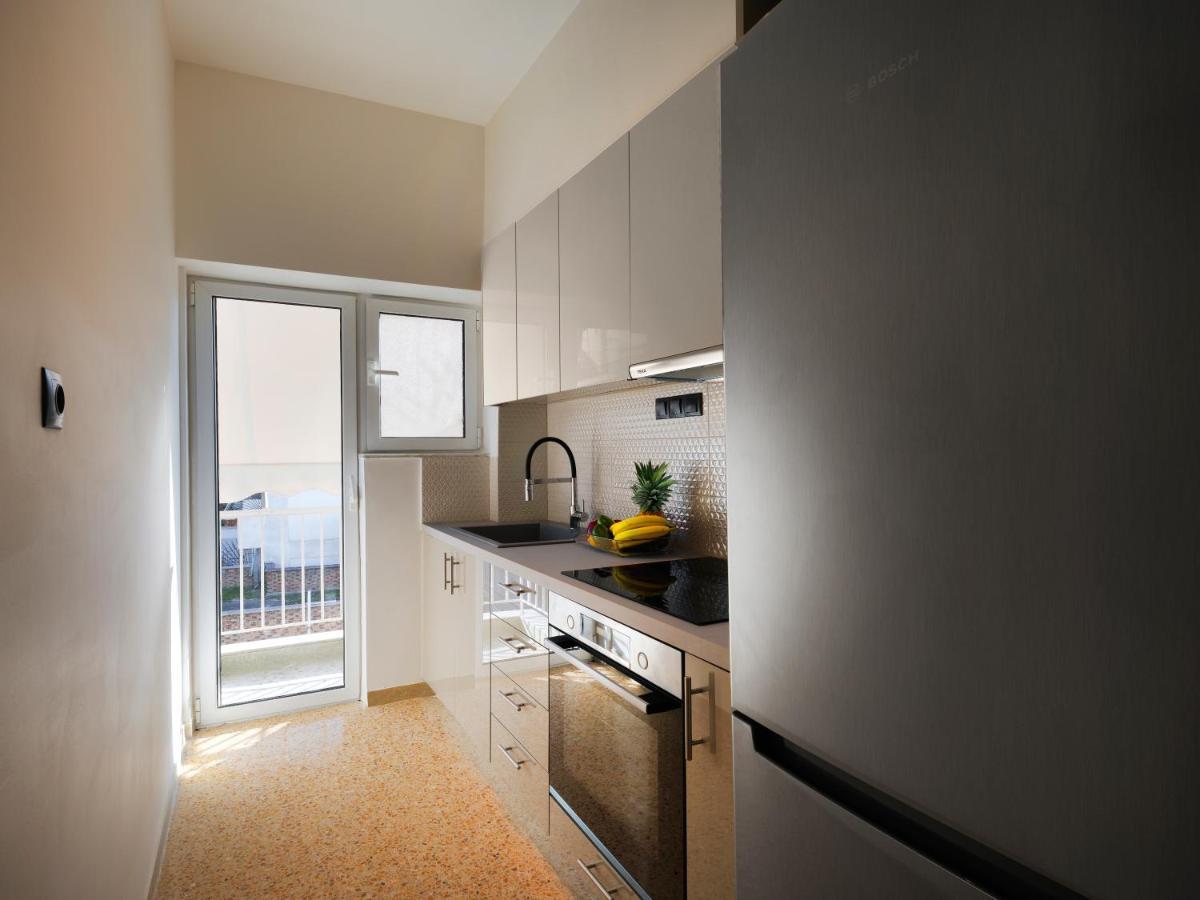 Metro Fix Apartment Athen Eksteriør billede