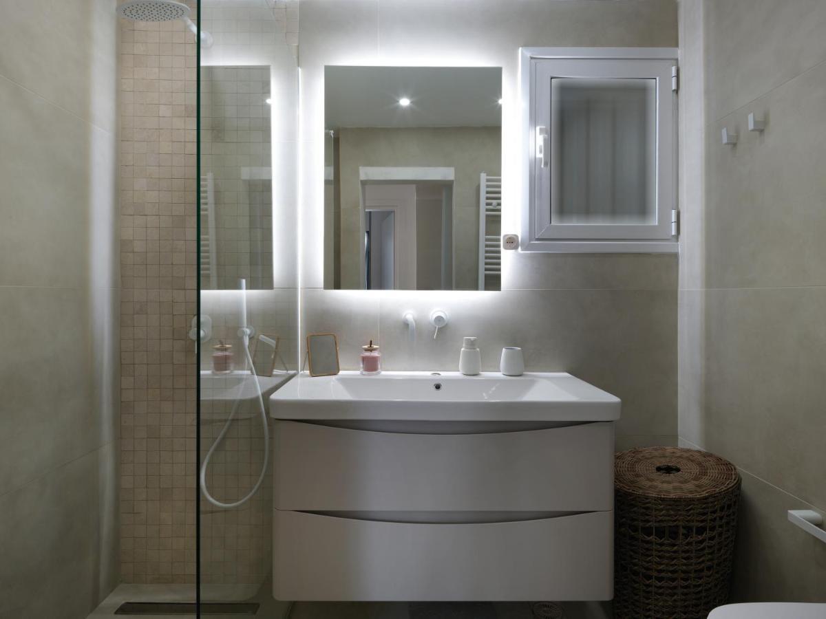 Metro Fix Apartment Athen Eksteriør billede